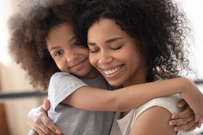 Close,Up,Beautiful,Faces,Happy,Family,Portrait,Loving,African,Daughter